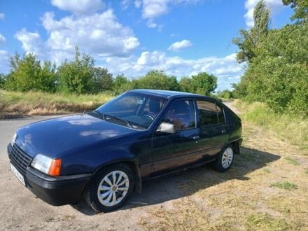 Опель Кадет 1987 в Умани на Automoto.ua Синий Опель Кадет, объемом двигателя 1.6 л и пробегом 200 тыс. км за 1400 $, фото 1 на Automoto.ua
