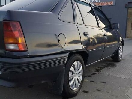 Опель Кадет 1987 в Первомайском на Automoto.ua Синий Опель Кадет, объемом двигателя 1.3 л и пробегом 92 тыс. км за 1000 $, фото 1 на Automoto.ua