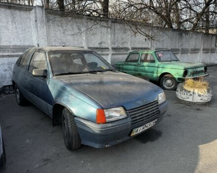 Синий Опель Кадет, объемом двигателя 1.3 л и пробегом 287 тыс. км за 520 $, фото 1 на Automoto.ua
