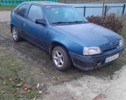 Синий Опель Кадет, объемом двигателя 1.3 л и пробегом 380 тыс. км за 692 $, фото 1 на Automoto.ua