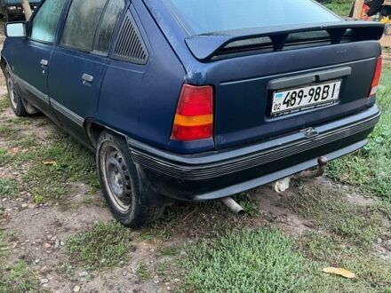 Синій Опель Кадет, об'ємом двигуна 1.3 л та пробігом 300 тис. км за 700 $, фото 1 на Automoto.ua