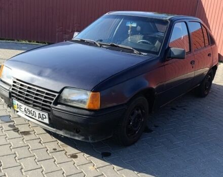 Синий Опель Кадет, объемом двигателя 1.3 л и пробегом 290 тыс. км за 500 $, фото 1 на Automoto.ua