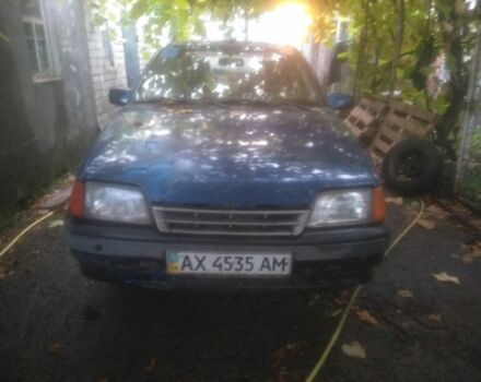 Синий Опель Кадет, объемом двигателя 1.6 л и пробегом 898 тыс. км за 700 $, фото 1 на Automoto.ua