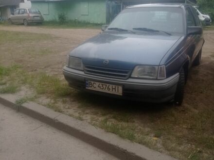 Опель Кадет 1989 у Яворове на Automoto.ua Синій Опель Кадет, об'ємом двигуна 1.3 л та пробігом 54 тис. км за 1500 $, фото 1 на Automoto.ua