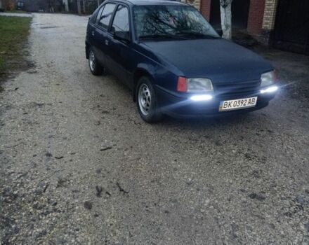 Синий Опель Кадет, объемом двигателя 1 л и пробегом 600 тыс. км за 400 $, фото 1 на Automoto.ua
