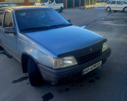 Синий Опель Кадет, объемом двигателя 1.4 л и пробегом 0 тыс. км за 750 $, фото 1 на Automoto.ua