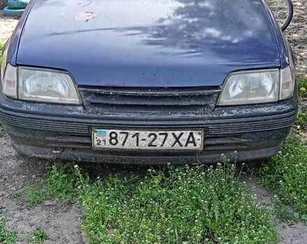 Синий Опель Кадет, объемом двигателя 1.3 л и пробегом 999 тыс. км за 710 $, фото 1 на Automoto.ua