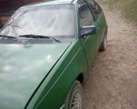 Зеленый Опель Кадет, объемом двигателя 1.3 л и пробегом 300 тыс. км за 600 $, фото 2 на Automoto.ua