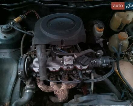 Зеленый Опель Кадет, объемом двигателя 1.6 л и пробегом 215 тыс. км за 800 $, фото 4 на Automoto.ua