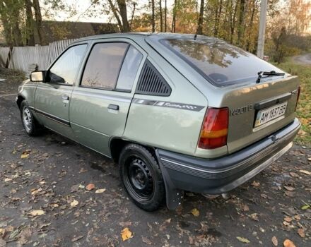 Зелений Опель Кадет, об'ємом двигуна 1.3 л та пробігом 300 тис. км за 574 $, фото 4 на Automoto.ua