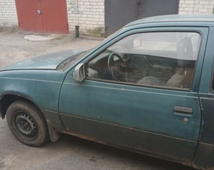 Зелений Опель Кадет, об'ємом двигуна 0 л та пробігом 1000 тис. км за 286 $, фото 1 на Automoto.ua