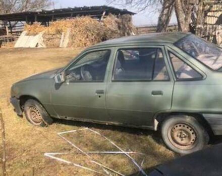 Зеленый Опель Кадет, объемом двигателя 1.3 л и пробегом 100 тыс. км за 500 $, фото 2 на Automoto.ua
