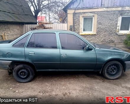 Зеленый Опель Кадет, объемом двигателя 1.3 л и пробегом 300 тыс. км за 1150 $, фото 2 на Automoto.ua