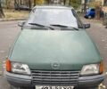 Зеленый Опель Кадет, объемом двигателя 1.6 л и пробегом 200 тыс. км за 1500 $, фото 1 на Automoto.ua