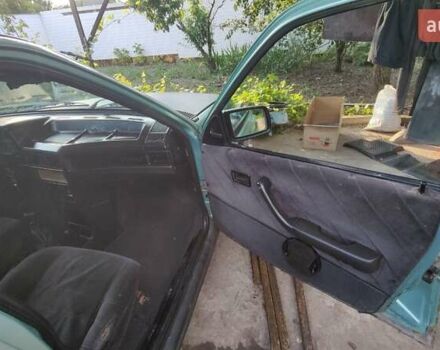 Зеленый Опель Кадет, объемом двигателя 1.4 л и пробегом 300 тыс. км за 800 $, фото 10 на Automoto.ua