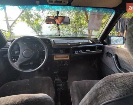 Зеленый Опель Кадет, объемом двигателя 1.4 л и пробегом 300 тыс. км за 800 $, фото 11 на Automoto.ua