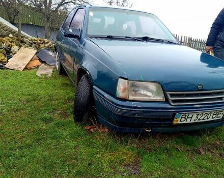 Зеленый Опель Кадет, объемом двигателя 1.6 л и пробегом 0 тыс. км за 400 $, фото 1 на Automoto.ua