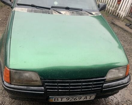 Зеленый Опель Кадет, объемом двигателя 0 л и пробегом 148 тыс. км за 800 $, фото 1 на Automoto.ua