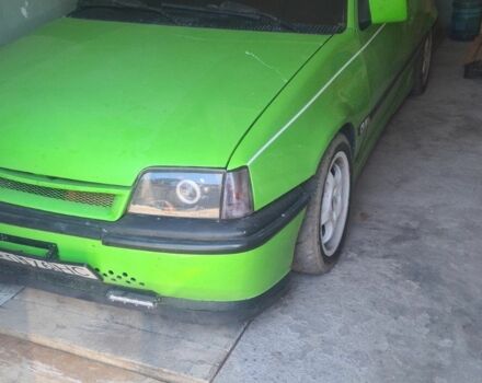 Зеленый Опель Кадет, объемом двигателя 2 л и пробегом 123 тыс. км за 2500 $, фото 1 на Automoto.ua