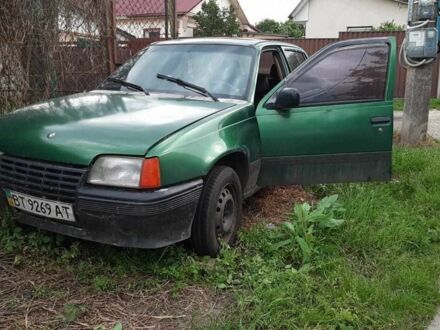 Опель Кадет 1992 в Киеве на Automoto.ua Зеленый Опель Кадет, объемом двигателя 1.6 л и пробегом 300 тыс. км за 484 $, фото 1 на Automoto.ua