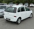 Белый Опель Мерива, объемом двигателя 1.7 л и пробегом 182 тыс. км за 5000 $, фото 5 на Automoto.ua
