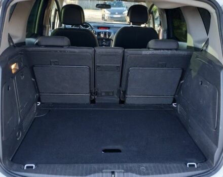 Білий Опель Меріва, об'ємом двигуна 1.3 л та пробігом 215 тис. км за 7500 $, фото 18 на Automoto.ua