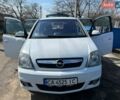 Білий Опель Меріва, об'ємом двигуна 1.36 л та пробігом 176 тис. км за 4700 $, фото 85 на Automoto.ua