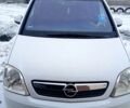 Белый Опель Мерива, объемом двигателя 1.4 л и пробегом 196 тыс. км за 4500 $, фото 1 на Automoto.ua
