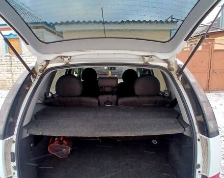 Белый Опель Мерива, объемом двигателя 1.4 л и пробегом 196 тыс. км за 4500 $, фото 10 на Automoto.ua