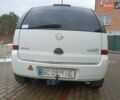 Белый Опель Мерива, объемом двигателя 1.4 л и пробегом 250 тыс. км за 3900 $, фото 3 на Automoto.ua