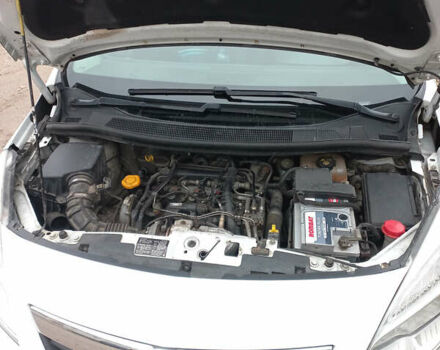 Белый Опель Мерива, объемом двигателя 1.2 л и пробегом 248 тыс. км за 5899 $, фото 20 на Automoto.ua