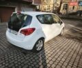 Белый Опель Мерива, объемом двигателя 1.69 л и пробегом 210 тыс. км за 7000 $, фото 5 на Automoto.ua