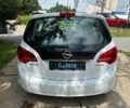 Белый Опель Мерива, объемом двигателя 1.3 л и пробегом 252 тыс. км за 5200 $, фото 4 на Automoto.ua