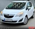 Белый Опель Мерива, объемом двигателя 1.2 л и пробегом 240 тыс. км за 6000 $, фото 1 на Automoto.ua