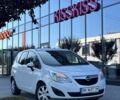 Белый Опель Мерива, объемом двигателя 1.2 л и пробегом 306 тыс. км за 4009 $, фото 6 на Automoto.ua