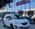 Белый Опель Мерива, объемом двигателя 1.2 л и пробегом 306 тыс. км за 4009 $, фото 1 на Automoto.ua