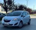 Белый Опель Мерива, объемом двигателя 1.2 л и пробегом 306 тыс. км за 4500 $, фото 3 на Automoto.ua