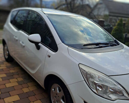 Білий Опель Меріва, об'ємом двигуна 1.3 л та пробігом 241 тис. км за 6500 $, фото 4 на Automoto.ua