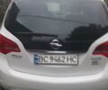 Белый Опель Мерива, объемом двигателя 1.3 л и пробегом 323 тыс. км за 6500 $, фото 13 на Automoto.ua