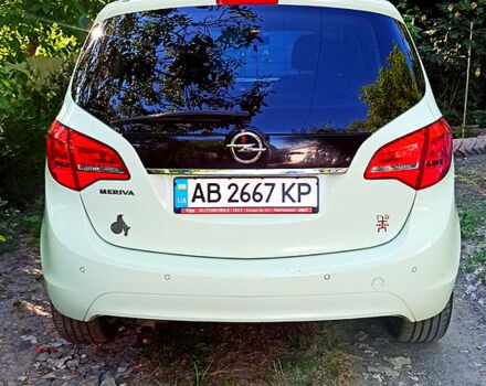 Білий Опель Меріва, об'ємом двигуна 1.4 л та пробігом 200 тис. км за 8700 $, фото 2 на Automoto.ua