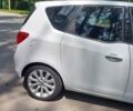 Белый Опель Мерива, объемом двигателя 1.69 л и пробегом 295 тыс. км за 6900 $, фото 4 на Automoto.ua