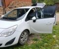 Белый Опель Мерива, объемом двигателя 1.3 л и пробегом 301 тыс. км за 5800 $, фото 1 на Automoto.ua