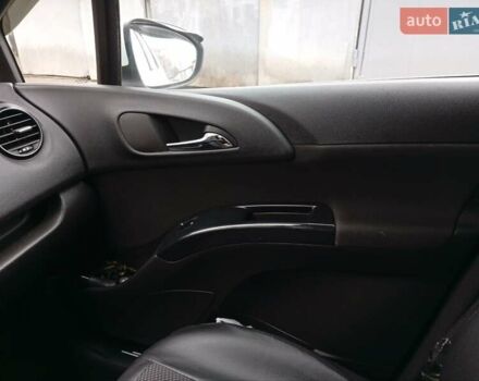 Білий Опель Меріва, об'ємом двигуна 1.25 л та пробігом 250 тис. км за 6500 $, фото 11 на Automoto.ua