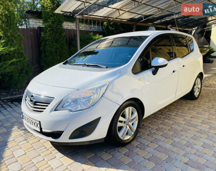 Белый Опель Мерива, объемом двигателя 1.69 л и пробегом 245 тыс. км за 6800 $, фото 36 на Automoto.ua