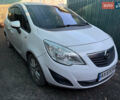 Белый Опель Мерива, объемом двигателя 1.7 л и пробегом 241 тыс. км за 6200 $, фото 1 на Automoto.ua