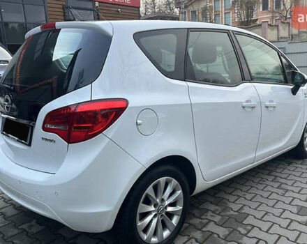 Белый Опель Мерива, объемом двигателя 1.36 л и пробегом 190 тыс. км за 7500 $, фото 10 на Automoto.ua