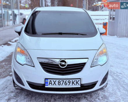 Білий Опель Меріва, об'ємом двигуна 1.7 л та пробігом 240 тис. км за 6700 $, фото 5 на Automoto.ua