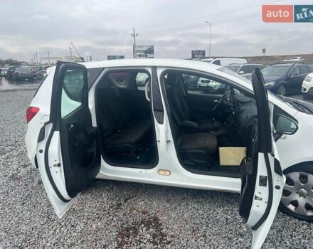 Білий Опель Меріва, об'ємом двигуна 1.7 л та пробігом 210 тис. км за 5590 $, фото 16 на Automoto.ua