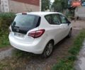 Белый Опель Мерива, объемом двигателя 1.36 л и пробегом 122 тыс. км за 8200 $, фото 1 на Automoto.ua