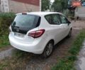 Белый Опель Мерива, объемом двигателя 1.36 л и пробегом 122 тыс. км за 8200 $, фото 1 на Automoto.ua